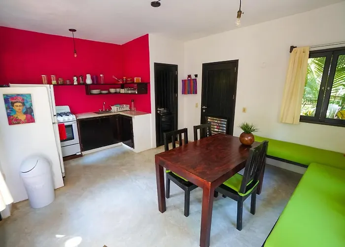 Lodge Playa Selva *