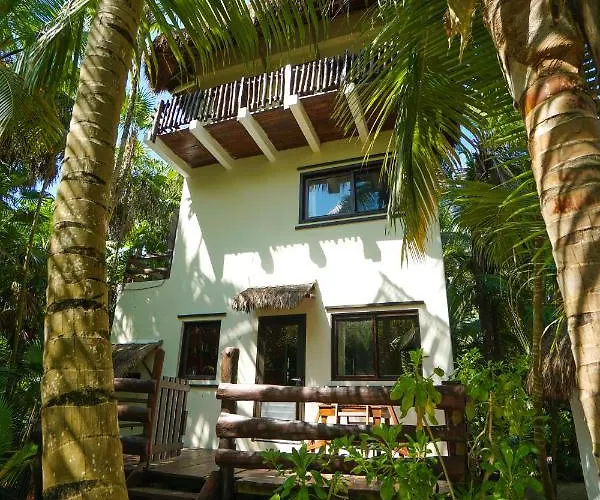 Lodge Playa Selva